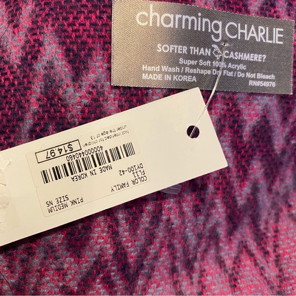 🆕 CHARMING CHARLIE  | PINK & PURPLE CHEVRON SCARF - Picture 6 of 6